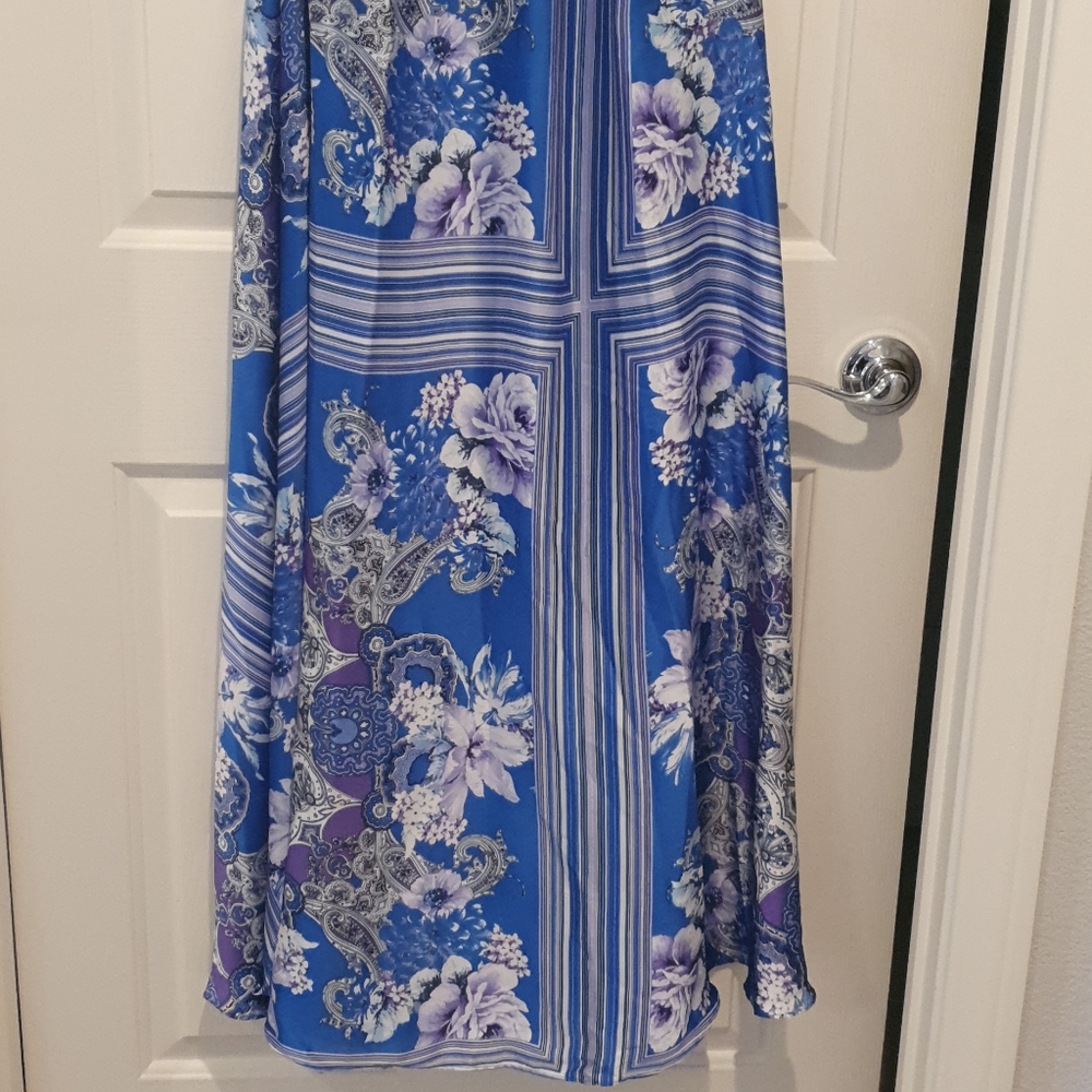 Lulu's Maxi! - Picture 4 of 7